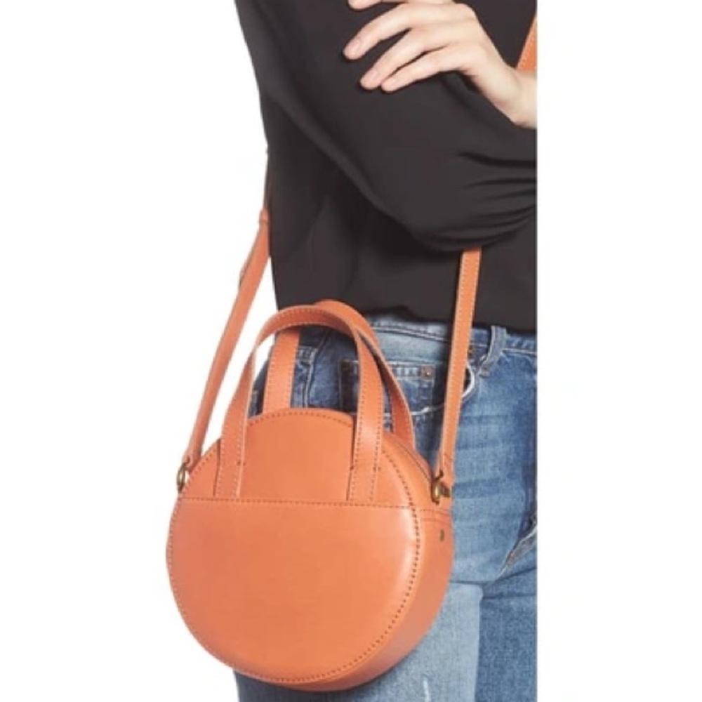 NWOT Madewell The Juno Circle Crossbody Bag